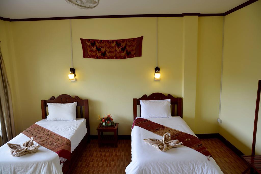 Hotel Vilayvong Ванг-Виенг Экстерьер фото