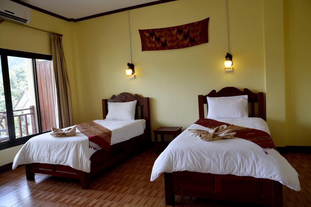Hotel Vilayvong Ванг-Виенг Экстерьер фото